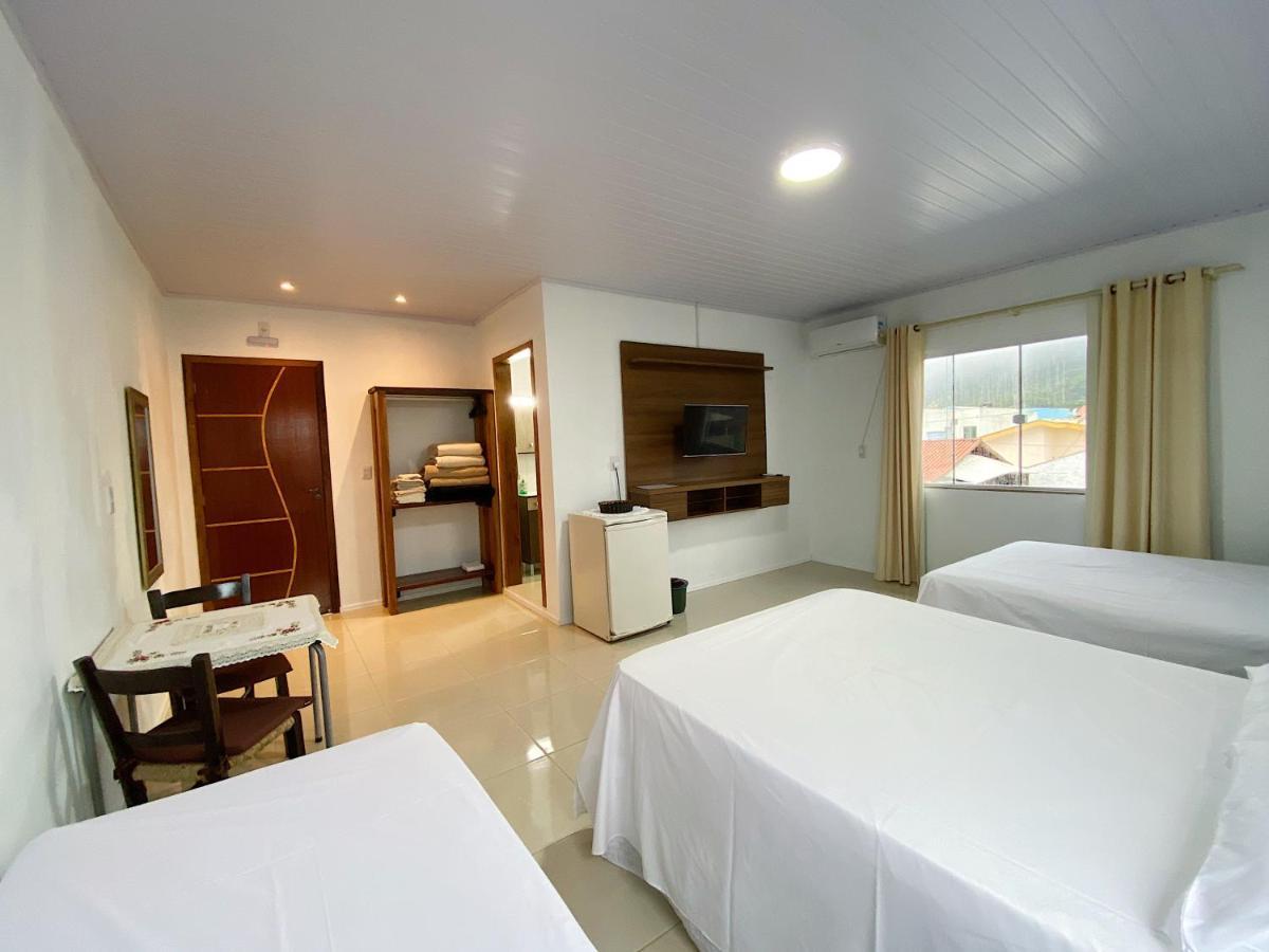Calefe Suites Пеня Екстериор снимка