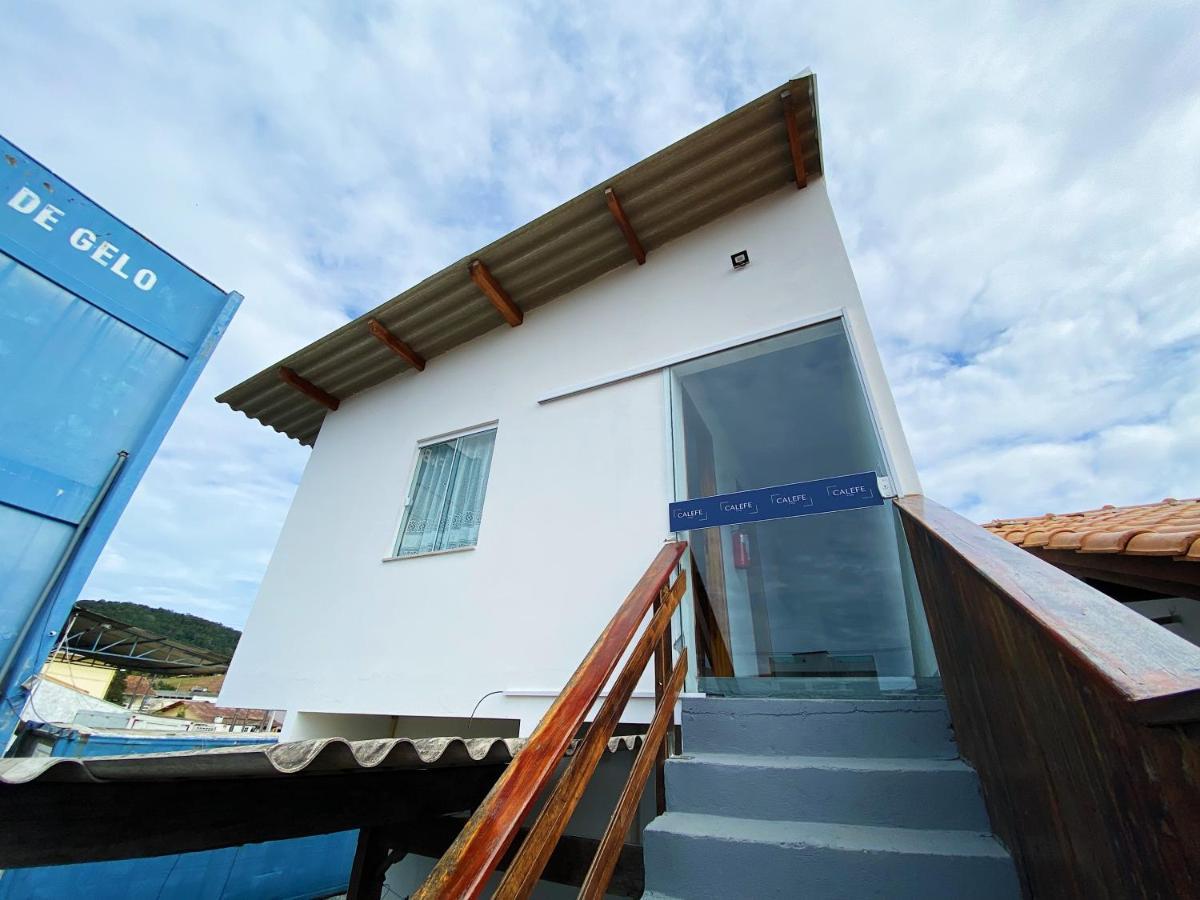 Calefe Suites Пеня Екстериор снимка