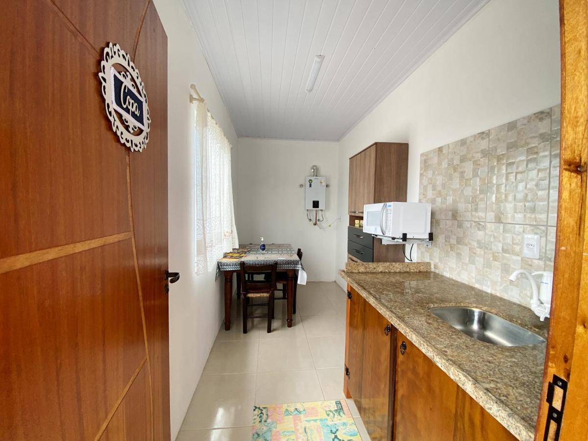 Calefe Suites Пеня Екстериор снимка